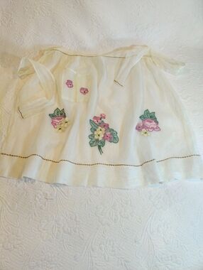 Vintage Handmade Half Apron Floral Applique Embroidered Cottagecore With Pocket